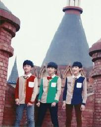 tfboys之校园趣事" width="120" height="150"